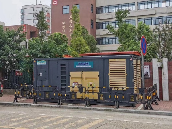 500KW靜音機(jī)組中考保電